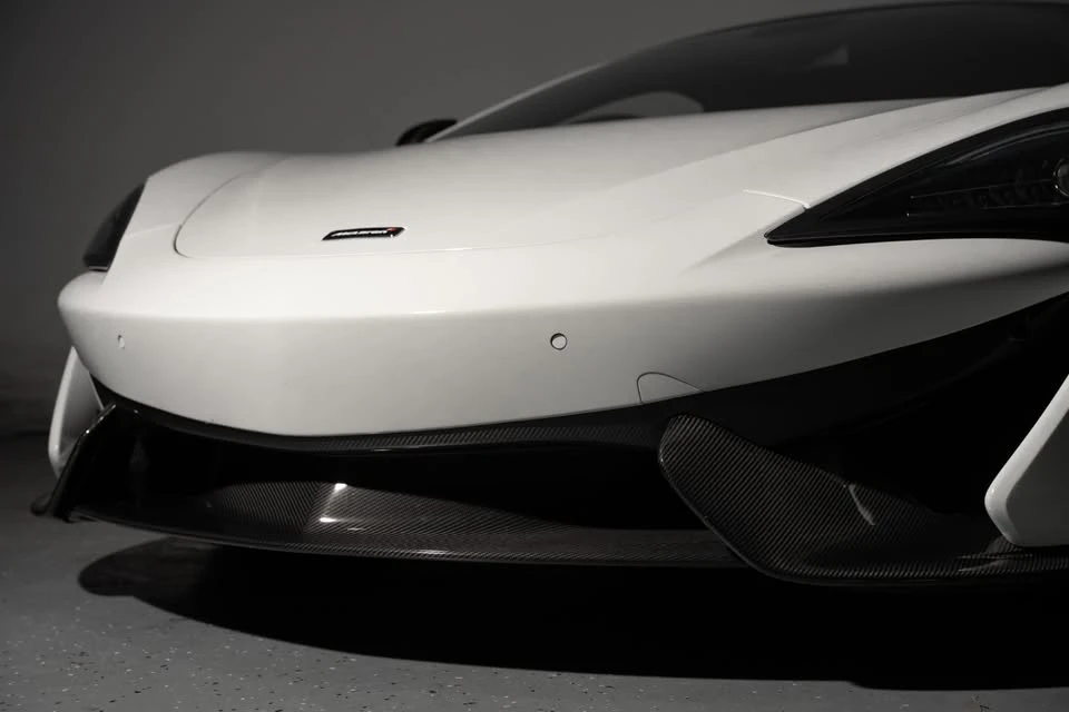 2017 McLaren 570GT - Image 11 of 20