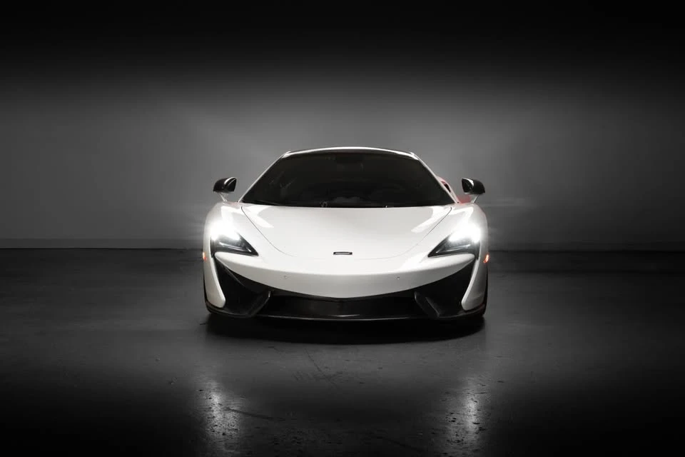 2017 McLaren 570GT - Image 2 of 20