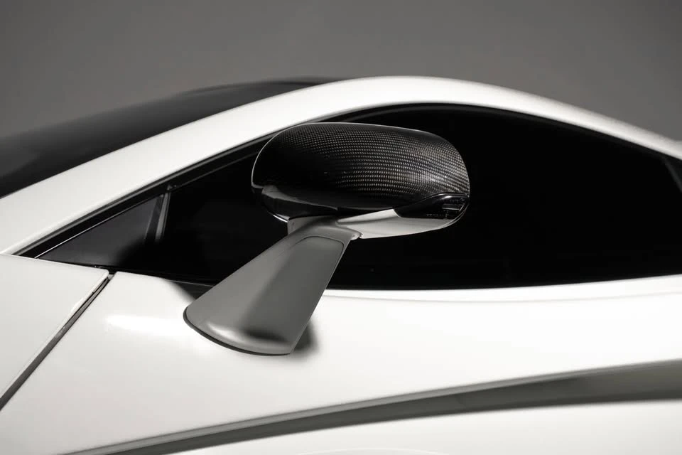 2017 McLaren 570GT - Image 13 of 20