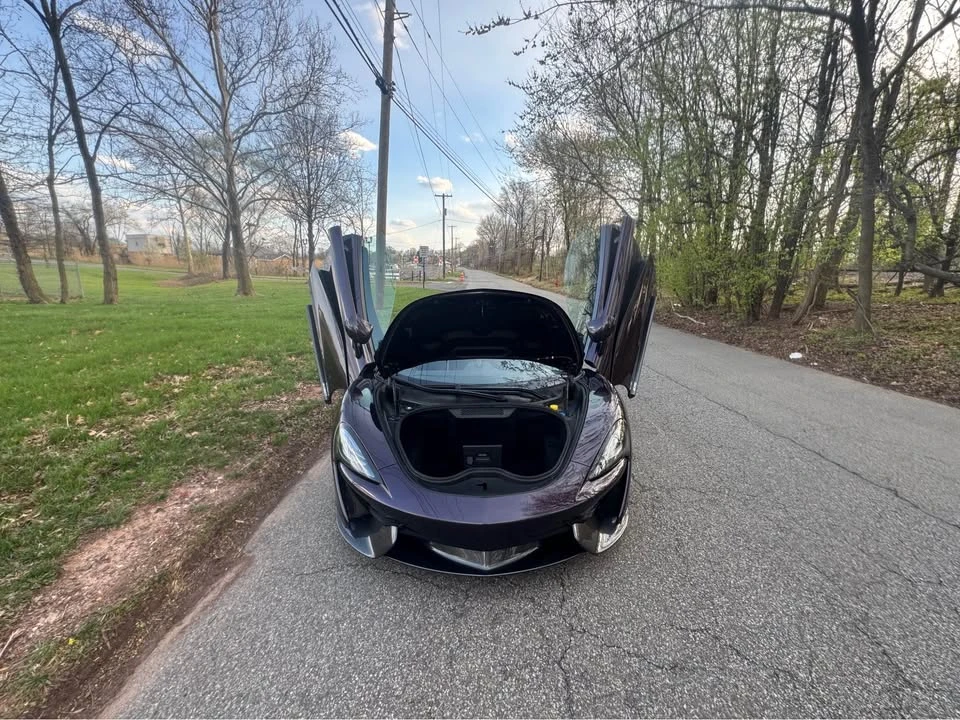 2017 McLaren 570GT - Image 10 of 16
