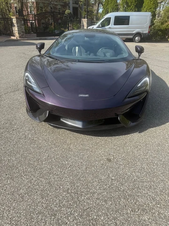 2017 McLaren 570GT - Image 2 of 19