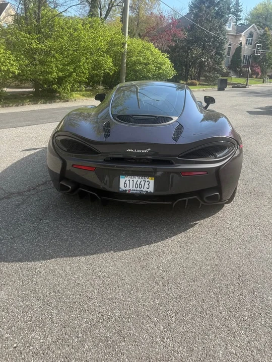 2017 McLaren 570GT - Image 7 of 19