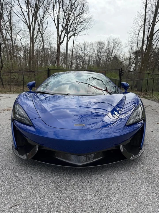 2017 McLaren 570GT - Image 8 of 15