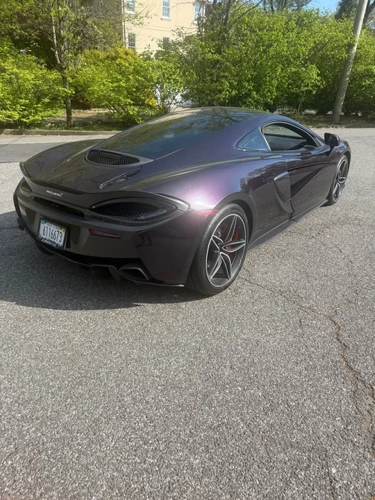 2017 McLaren 570GT - Image 6 of 19