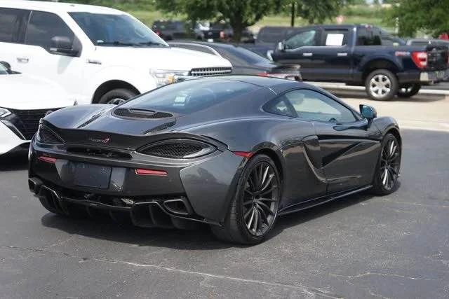 2017 McLaren 570GT - Image 6 of 13