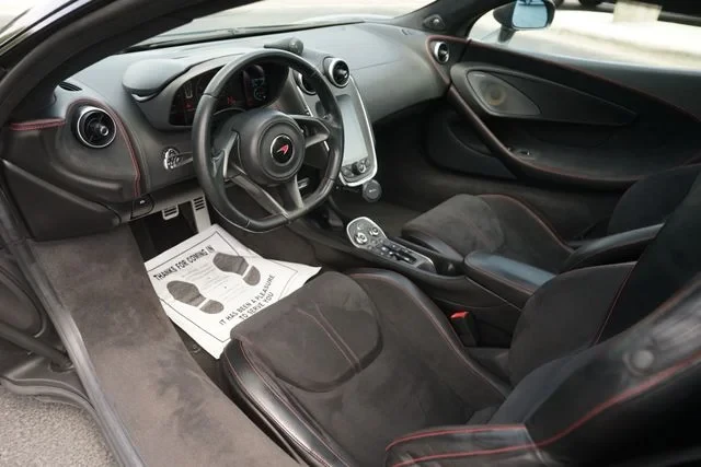 2017 McLaren 570GT - Image 5 of 10