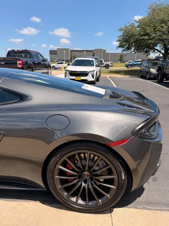 2017 McLaren 570GT - Image 5 of 7