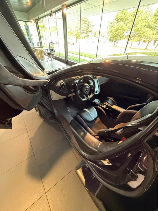 2017 McLaren 570GT - Image 3 of 9