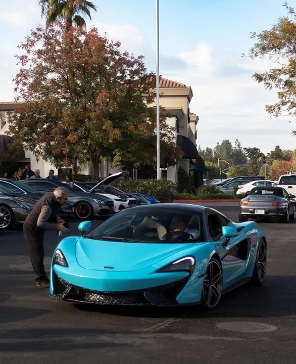 2017 McLaren 570GT - Image 3 of 16