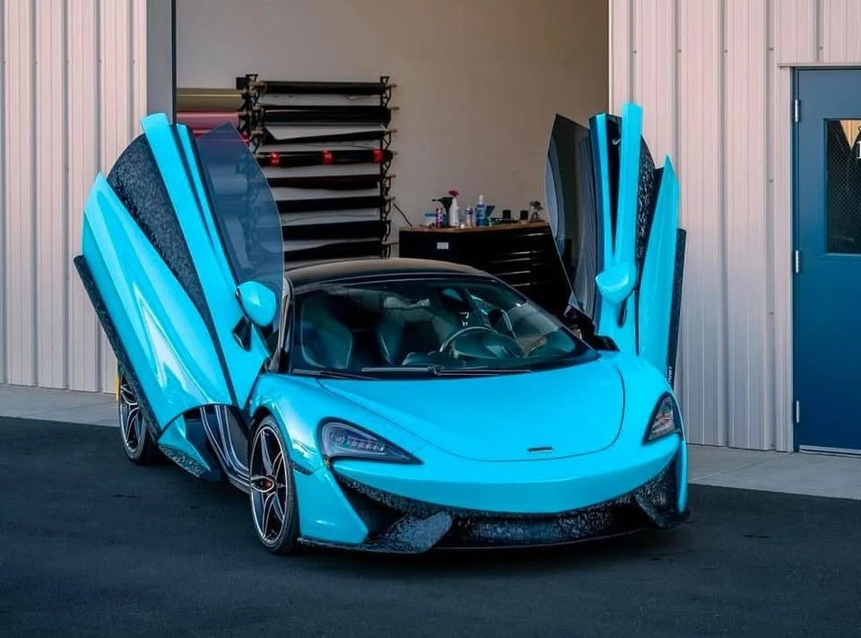 2017 McLaren 570GT - Image 2 of 16