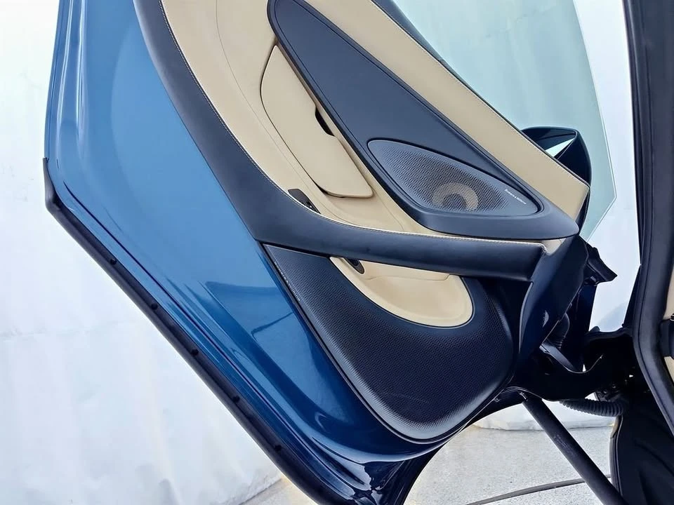 2017 McLaren 570GT - Image 20 of 20