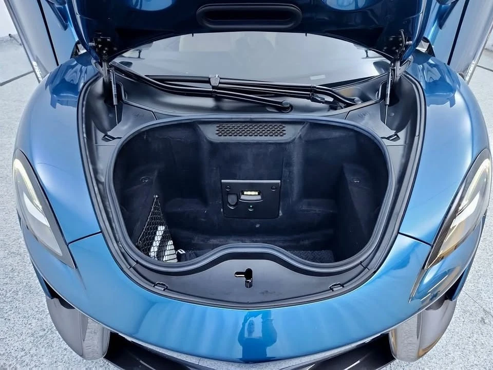 2017 McLaren 570GT - Image 15 of 20