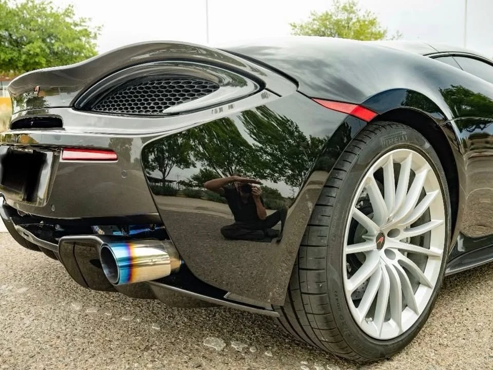 2017 McLaren 570GT - Image 16 of 20