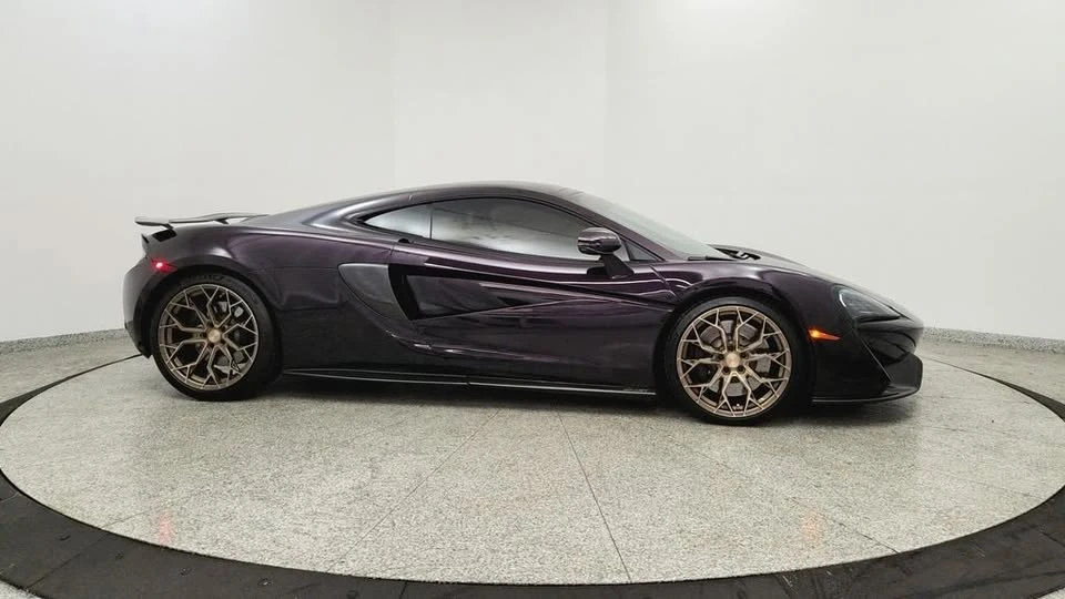 2017 McLaren 570GT - Image 6 of 20