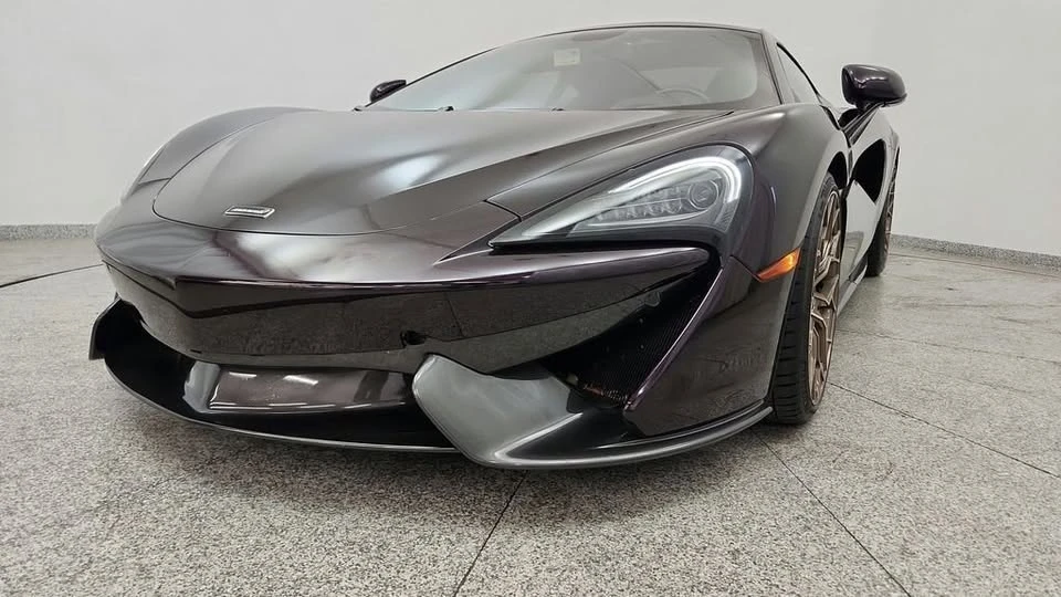 2017 McLaren 570GT - Image 12 of 20