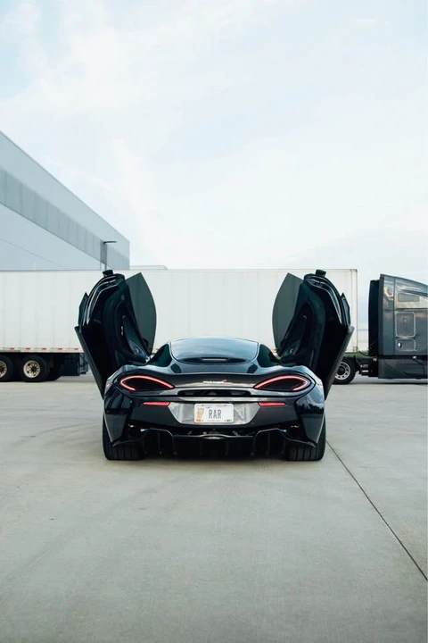 2017 McLaren 570GT - Image 6 of 10