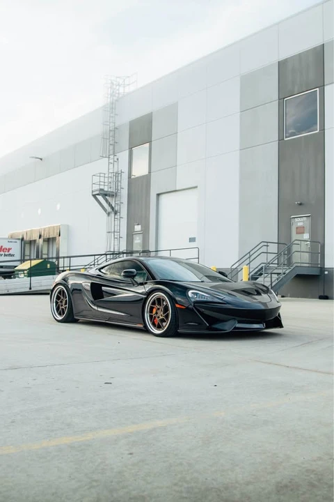 2017 McLaren 570GT - Image 3 of 10