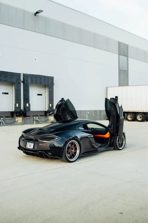 2017 McLaren 570GT - Image 5 of 10