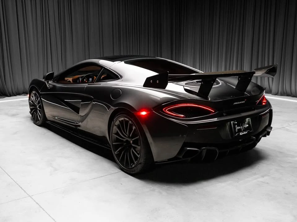 2017 McLaren 570GT - Image 7 of 20