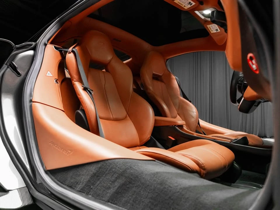 2017 McLaren 570GT - Image 11 of 20
