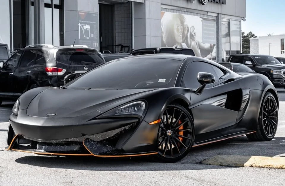 2017 McLaren 570GT - Image 2 of 20
