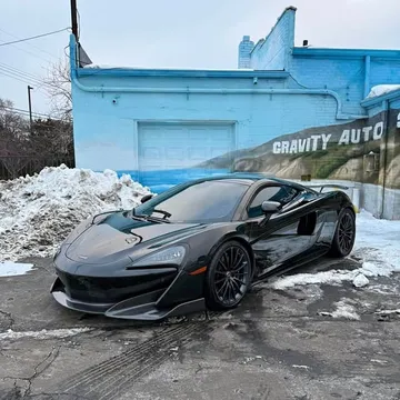 2017 McLaren 570GT