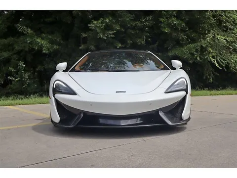 2017 McLaren 570GT
