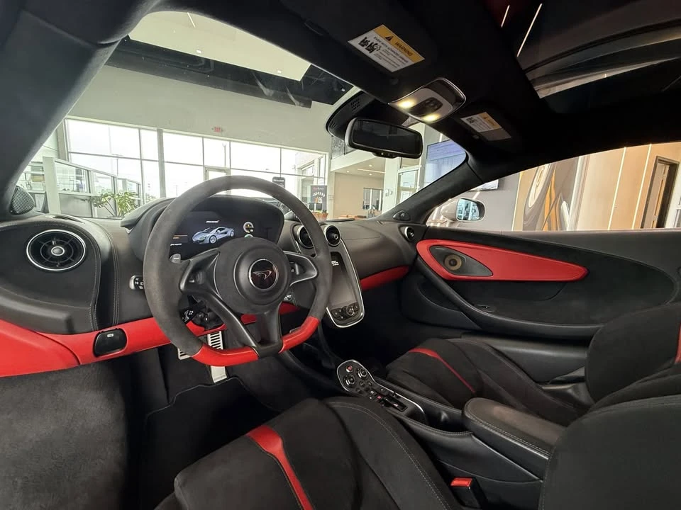 2017 McLaren 570GT - Image 12 of 20
