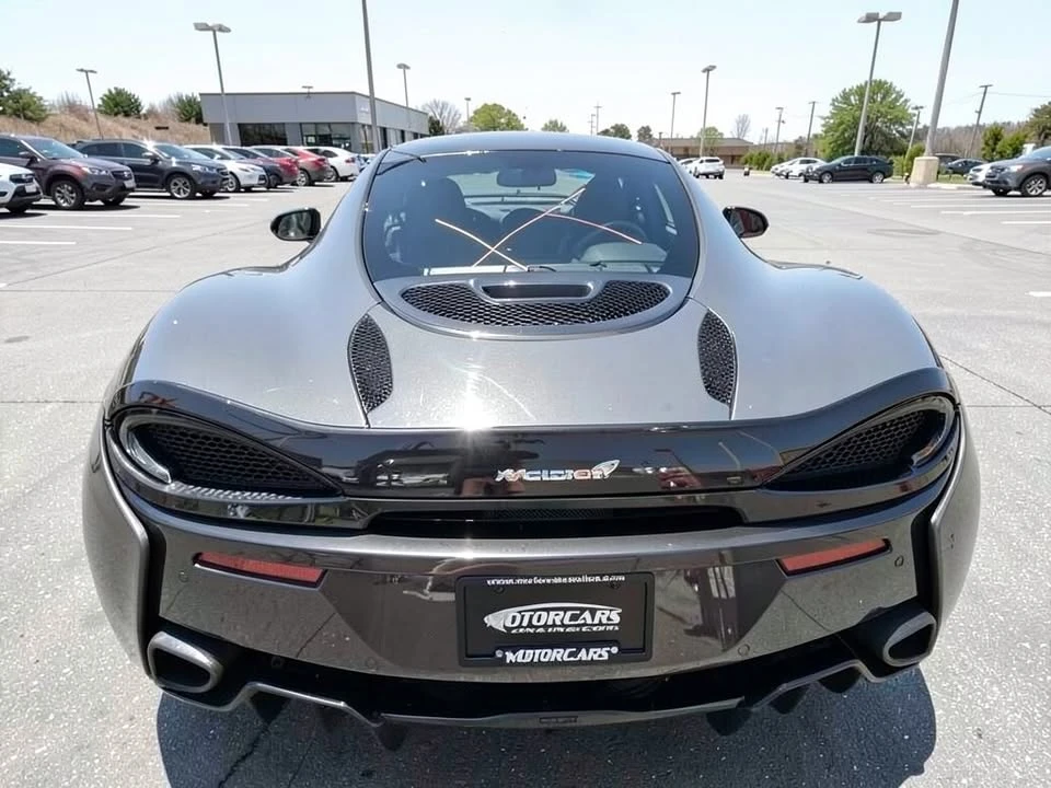 2017 McLaren 570GT - Image 4 of 20