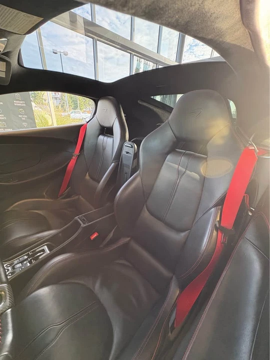 2017 McLaren 570GT - Image 8 of 8