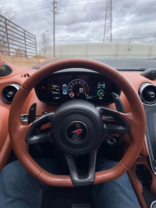 2017 McLaren 570GT - Image 15 of 17