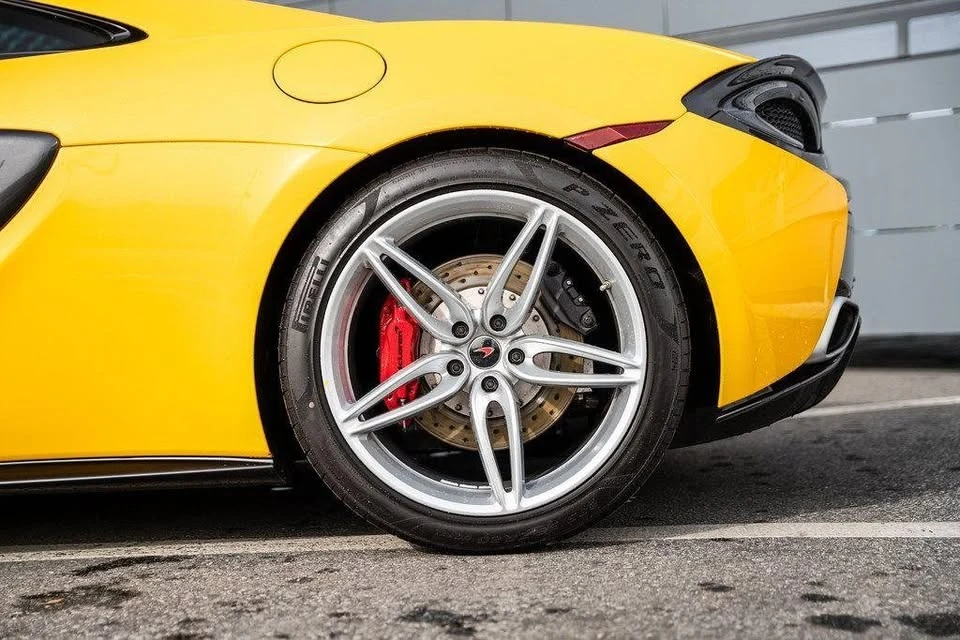 2017 McLaren 570GT - Image 5 of 18