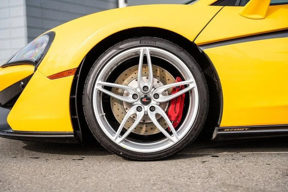 2017 McLaren 570GT - Image 6 of 18