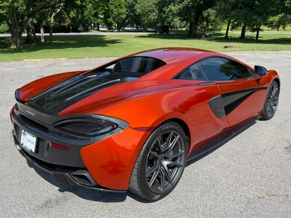 2017 McLaren 570S - Image 16 of 20