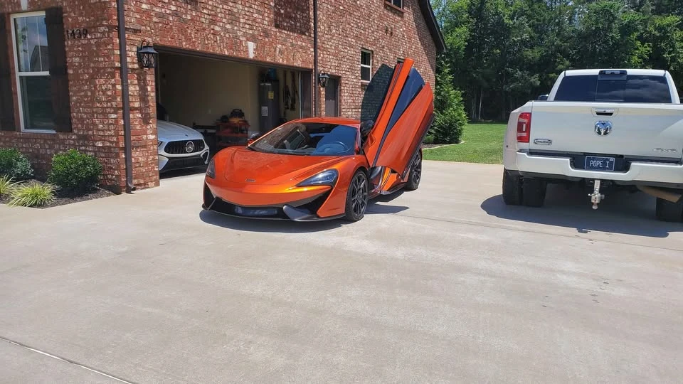 2017 McLaren 570S - Image 3 of 10