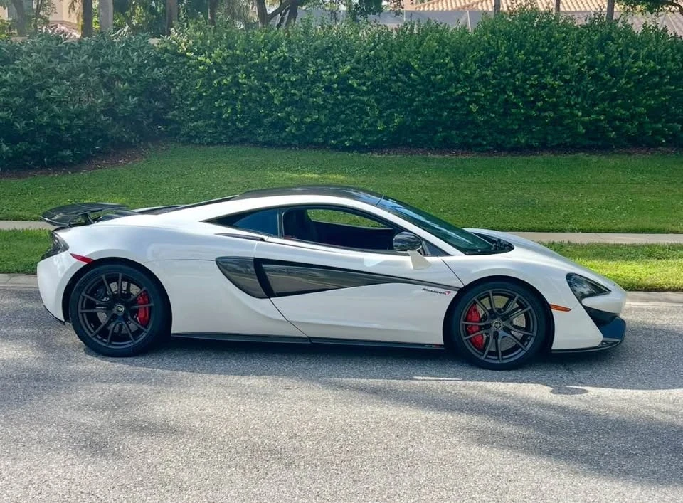 2017 McLaren 570S - Image 6 of 7