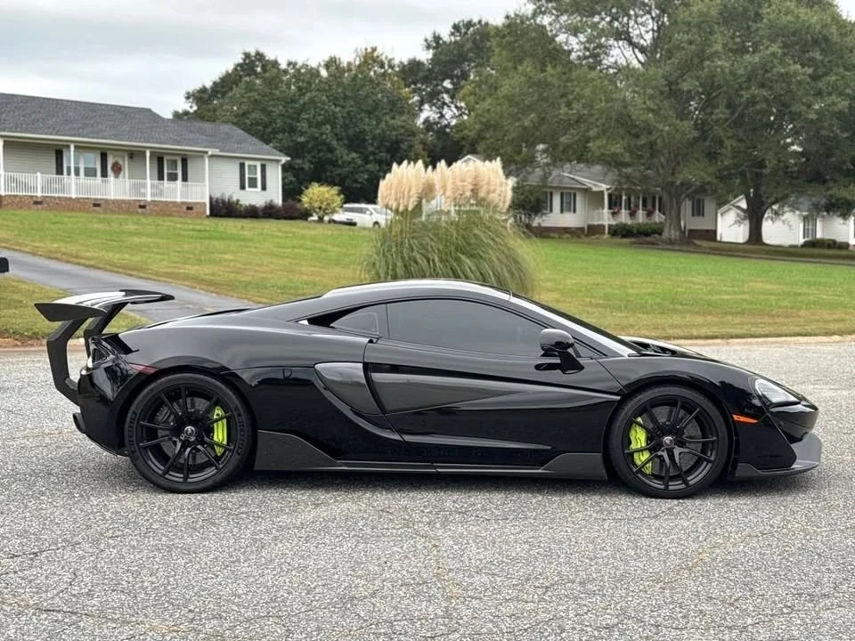2017 McLaren 570S - Image 14 of 16