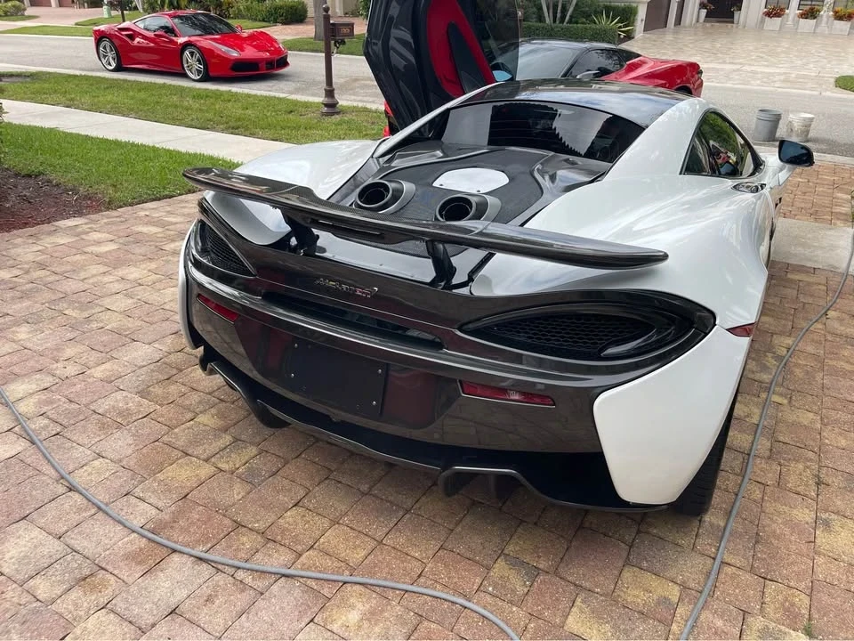 2017 McLaren 570S - Image 11 of 13