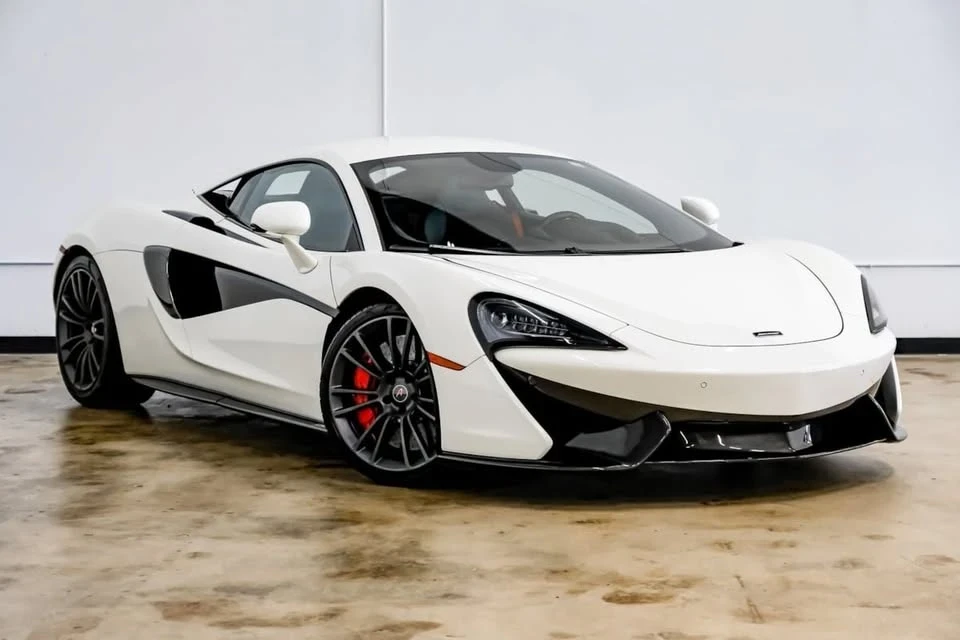 2017 McLaren 570S - Image 3 of 16