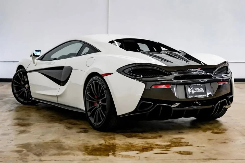 2017 McLaren 570S - Image 4 of 16