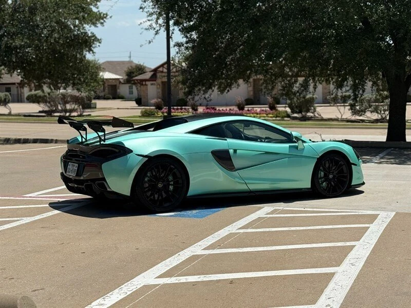2017 McLaren 570S - Image 16 of 20
