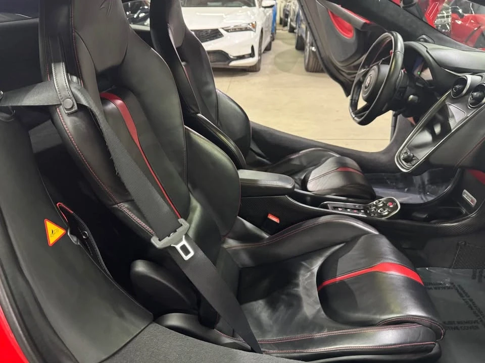 2017 McLaren 570S - Image 13 of 14