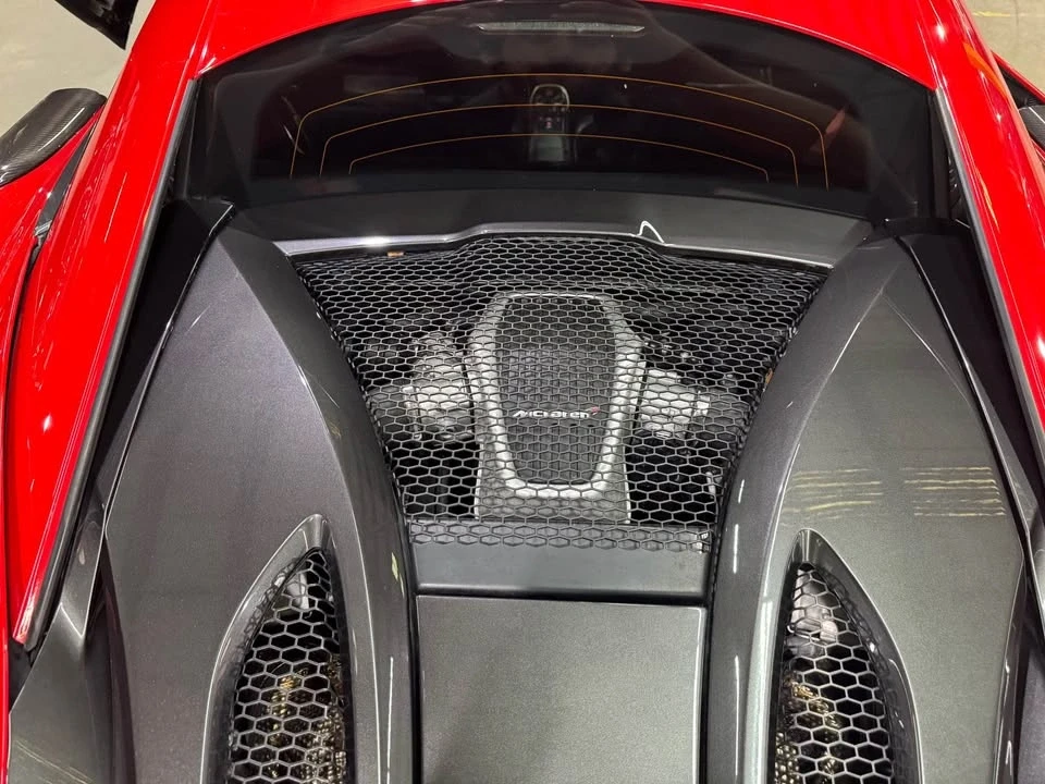 2017 McLaren 570S - Image 11 of 14