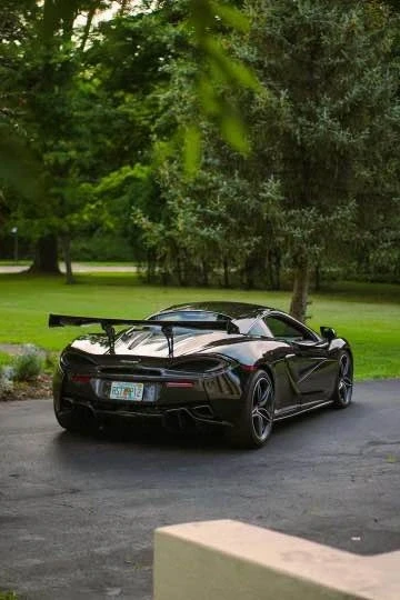 2017 McLaren 570S - Image 10 of 12