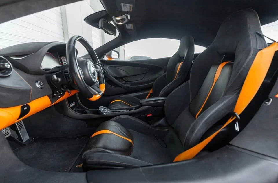 2017 McLaren 570S - Image 8 of 8