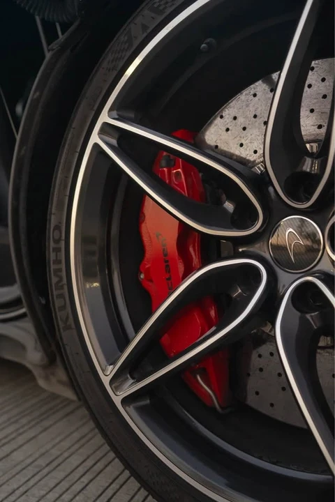 2017 McLaren 570S - Image 3 of 12