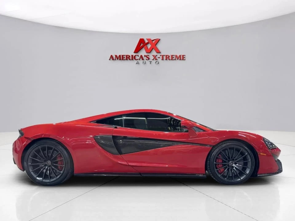 2017 McLaren 570S - Image 9 of 17