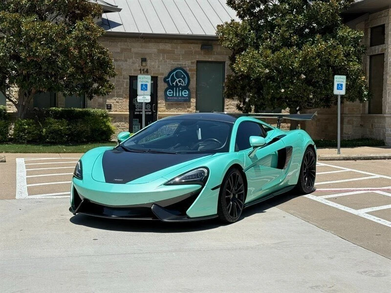 2017 McLaren 570S - Image 8 of 20