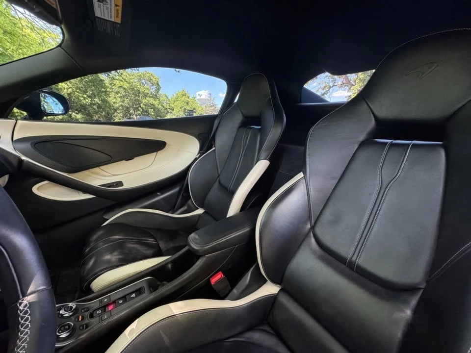 2017 McLaren 570S - Image 19 of 20
