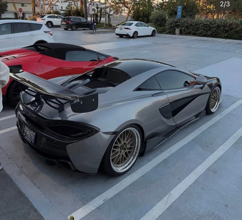 2017 McLaren 570S - Image 3 of 11